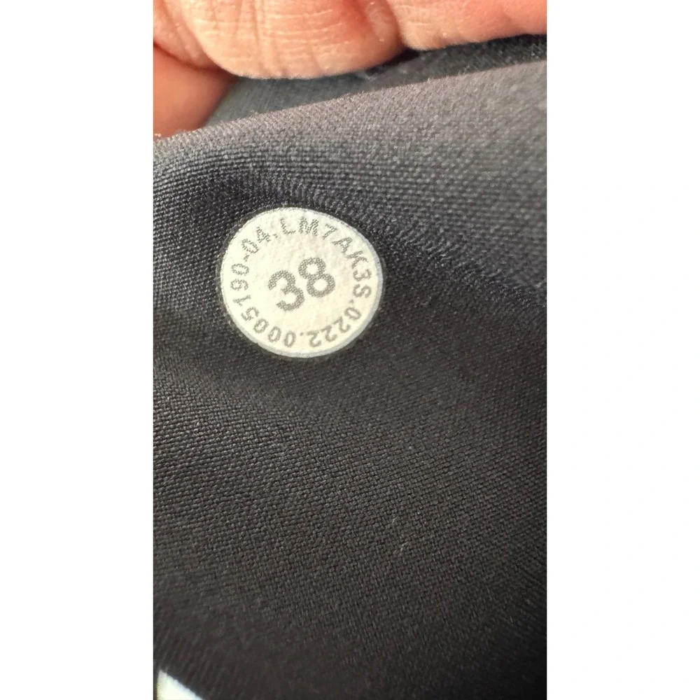 Lululemon Mens Commission Short 9 Obsidian Dark Grey Performance Golf Chino 38